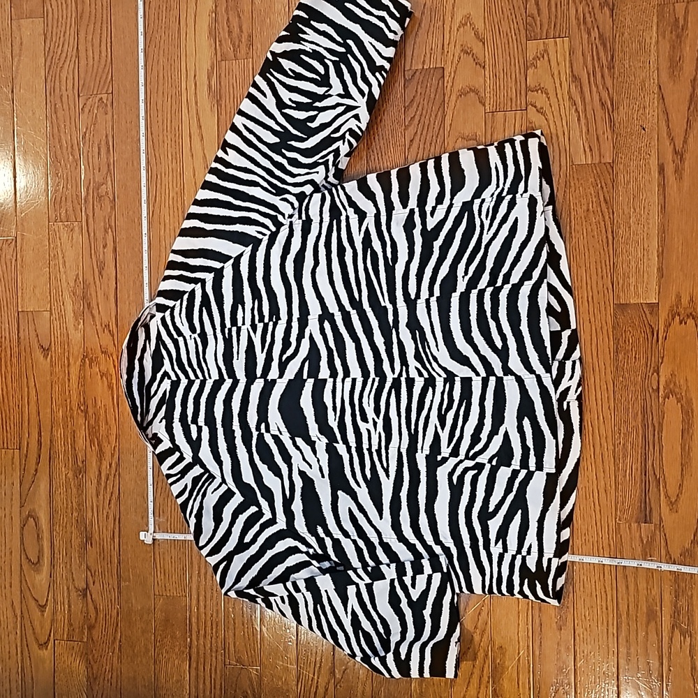 Zebra print jacket - Picture 8 of 8